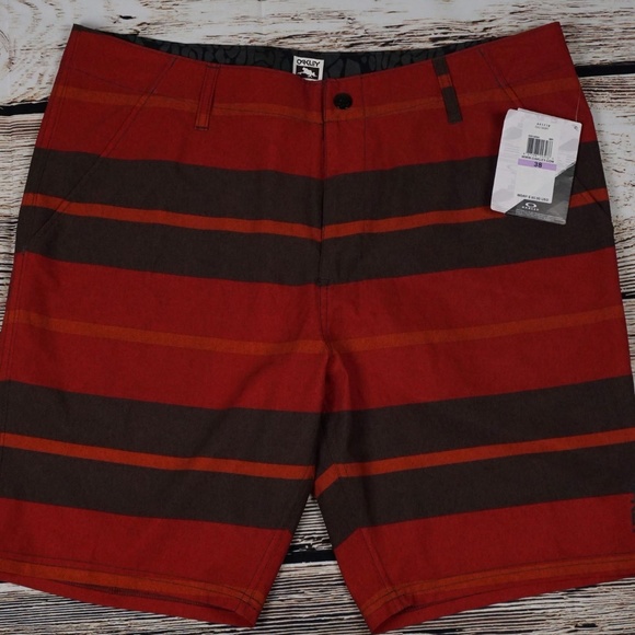 Oakley Other - OAKLEY ZULU SHORTs Swim Trunks Red Striped 441718